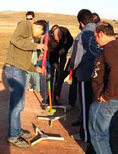 Taller de Modelismo Espacial.. Montaje de la plataforma